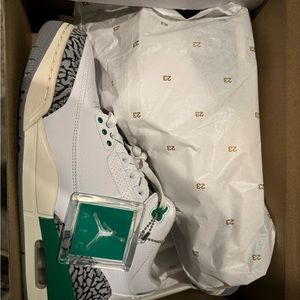 Air Jordan 3 Retro 'Lucky Green